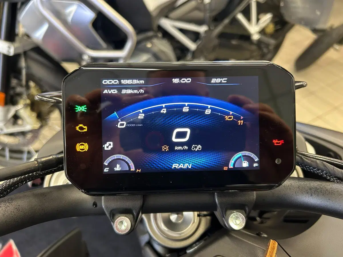 CFMOTO 800NK Sport (2023 - 26) (16)