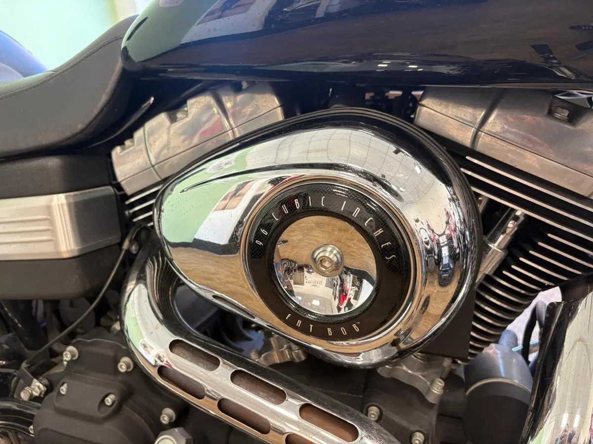 Harley-Davidson 1584 Fat Bob (2007 - 13) - FXDF (12)
