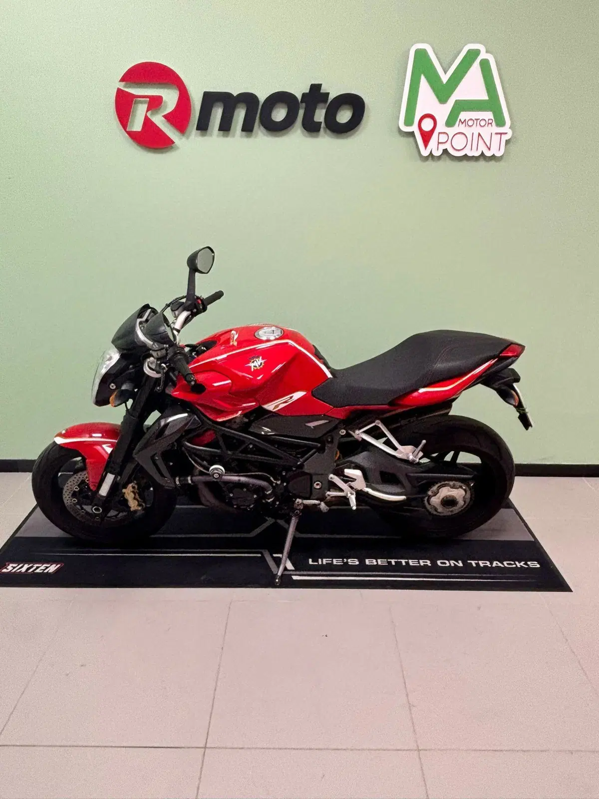 MV Agusta Brutale 1090 (2012 - 15) (2)