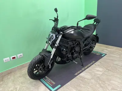 Benelli 502 C (2019 - 20) usata