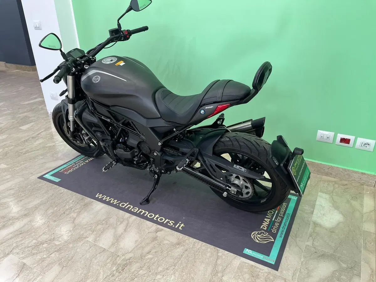 Benelli 502 C (2019 - 20) (3)