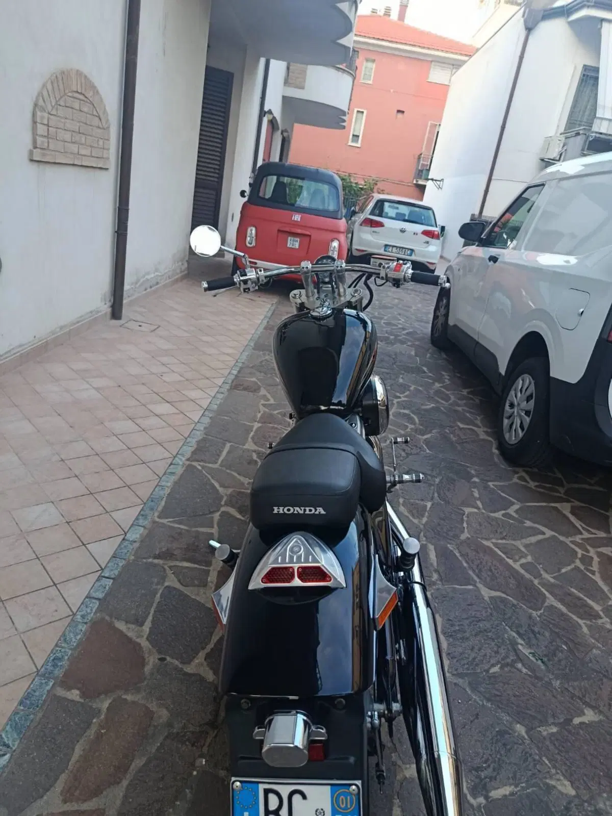 Honda Shadow VT 600 ASI SOLO 5700KM (10)