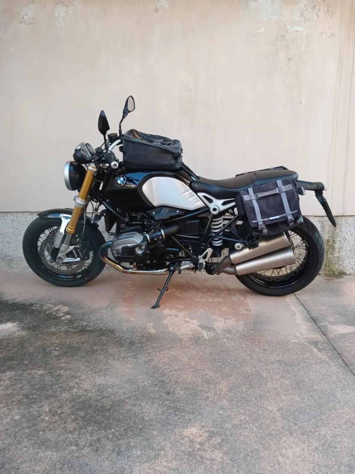 Bmw R nineT 1200 (2014 - 16) (2)