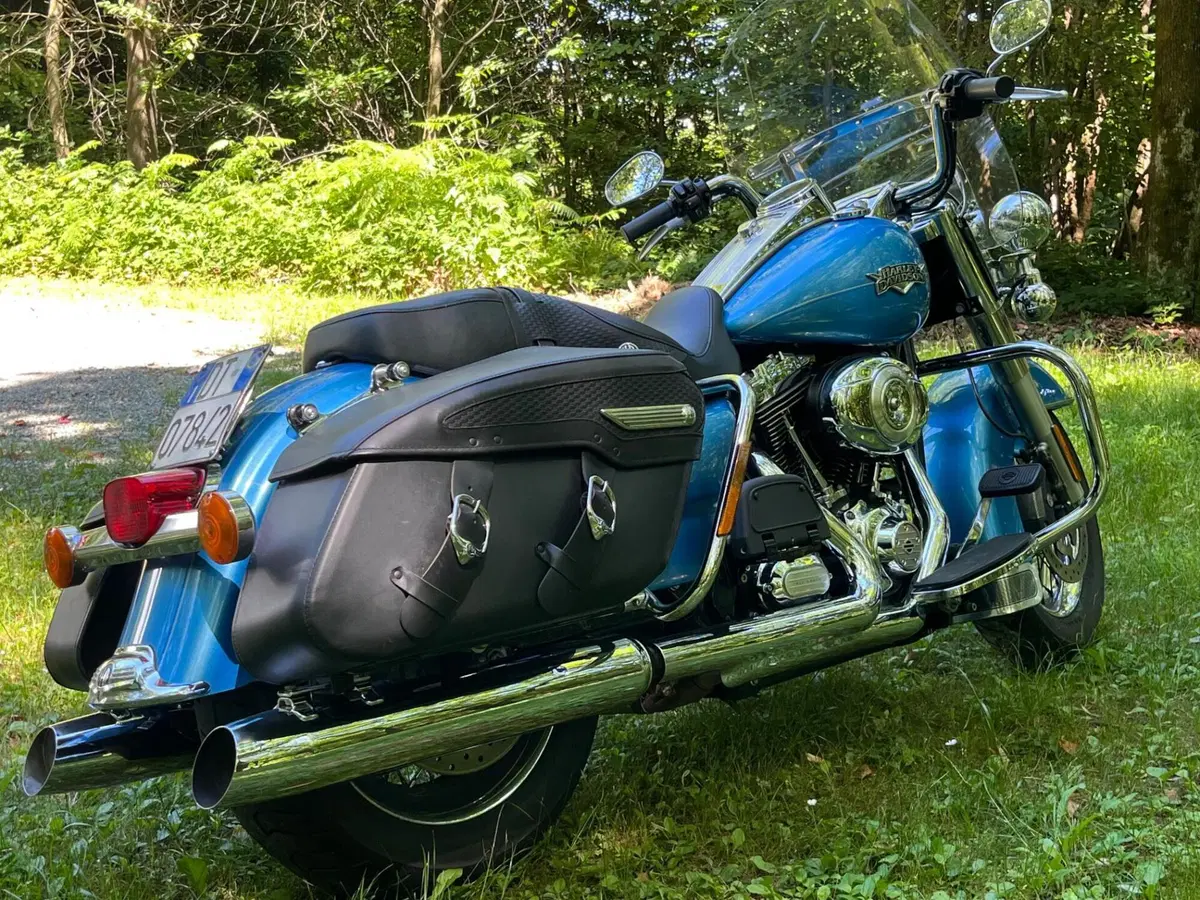 Harley-Davidson 103 Road King Classic (2011 - 13) - FLHRC (3)