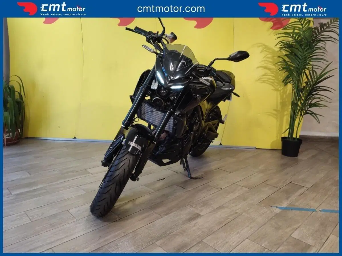 Yamaha MT-03 (2020) (2)