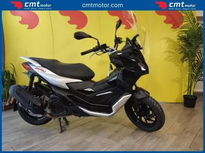 Aprilia SR GT 200 (2022 - 24) usata
