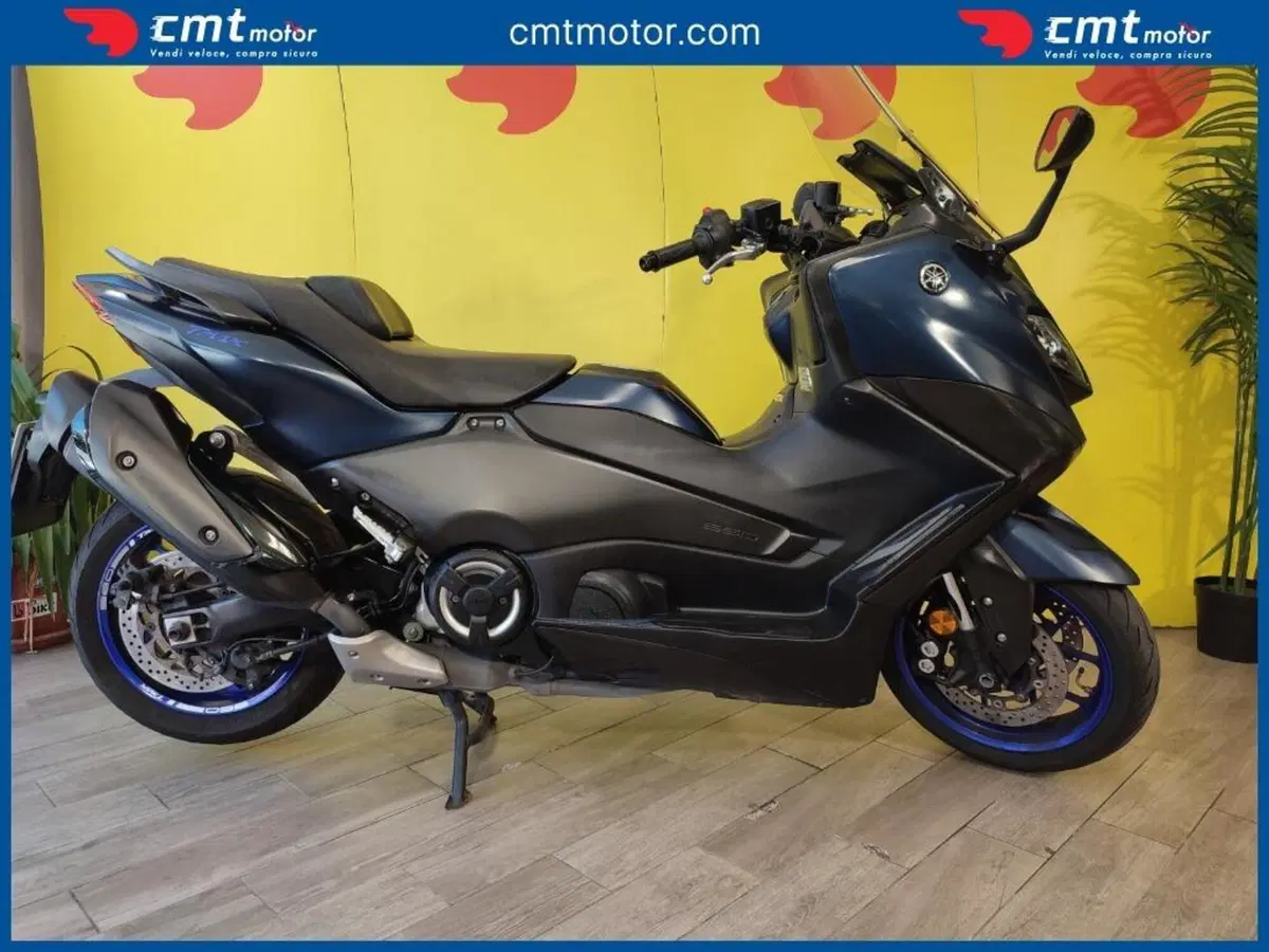 Yamaha T-Max 560 (2022 - 24)