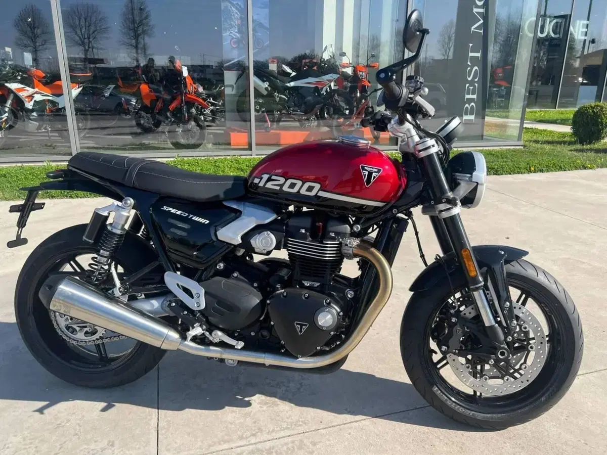 Triumph Speed Twin 1200 (2025 - 26)