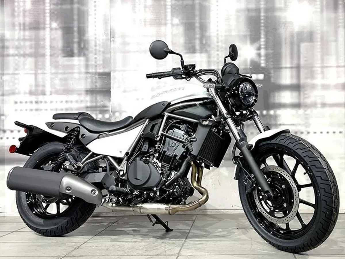 Kawasaki Eliminator 500 (2024 - 27)