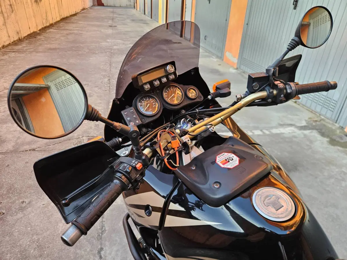 Honda Africa Twin XRV 750 (1996 - 02) (3)