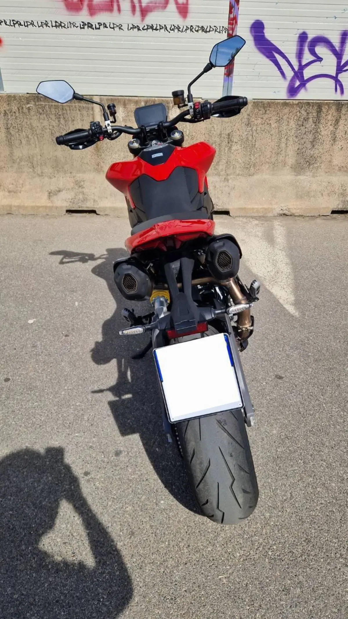 Ducati Hypermotard V2 (2026) (4)