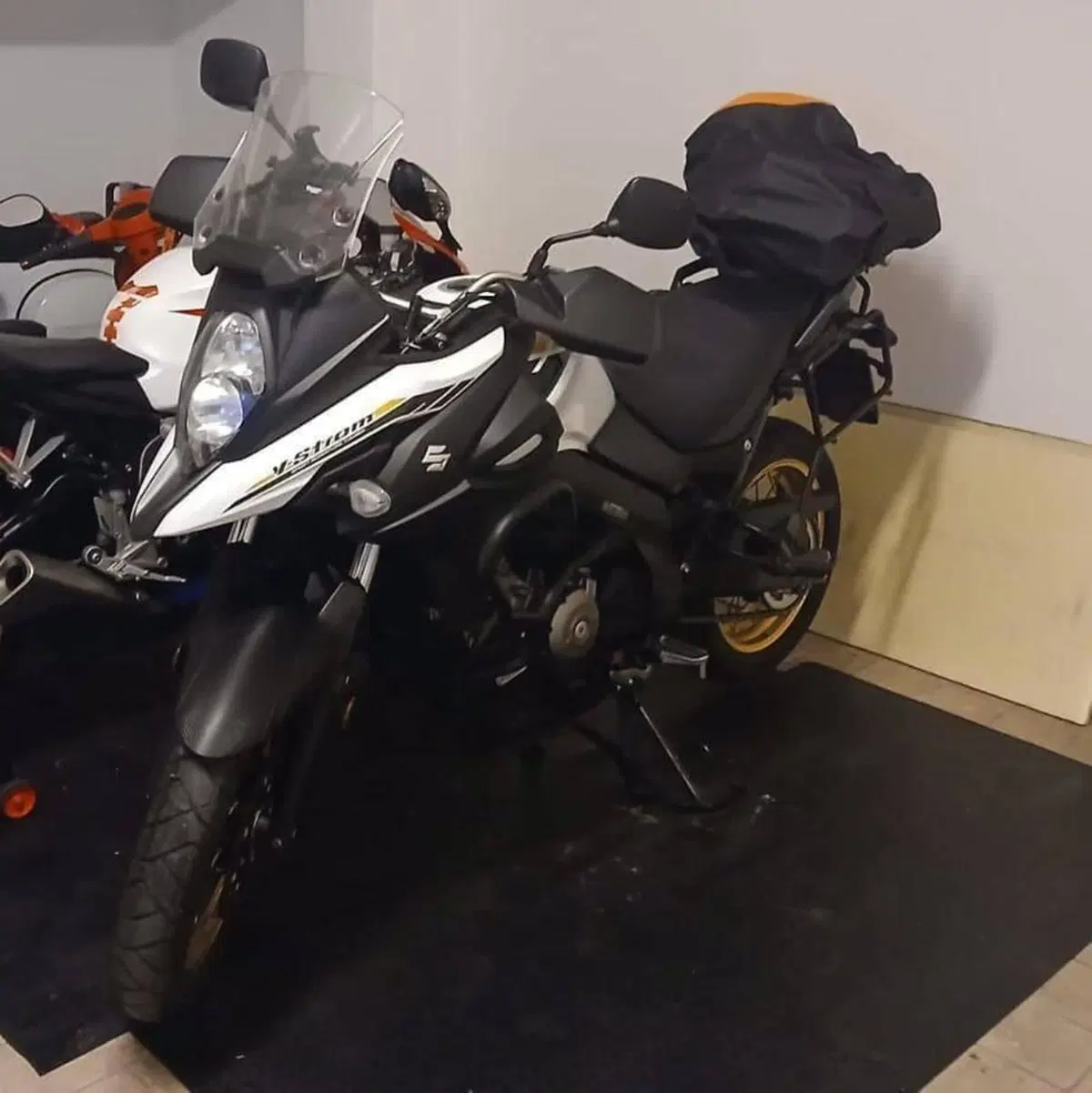 Suzuki V-Strom 650XT (2021 - 25)