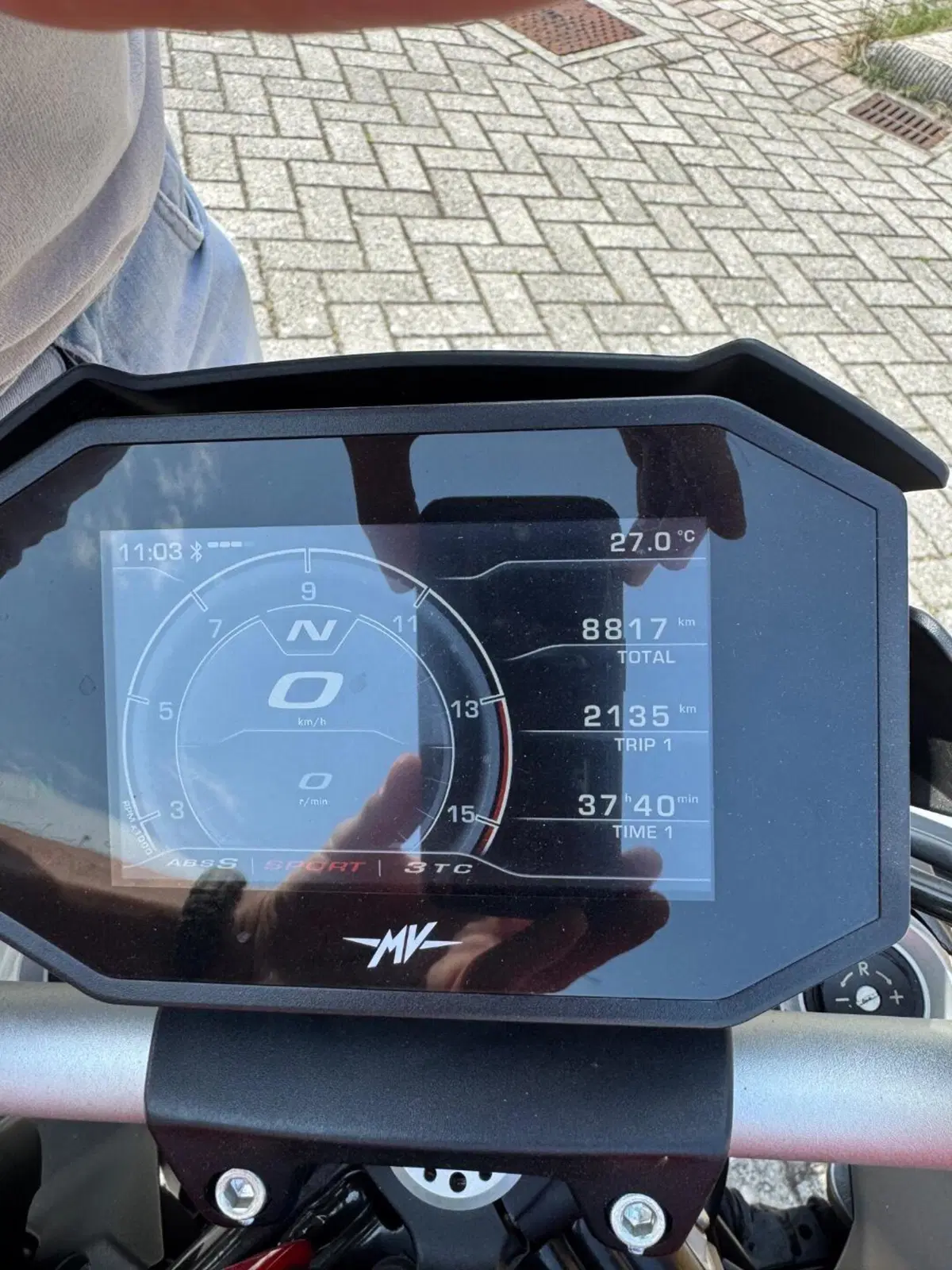 MV Agusta Brutale 800 Rosso (2021 - 23) (8)