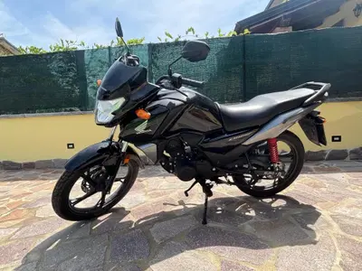 Honda CB 125 F (2021 - 25) usata