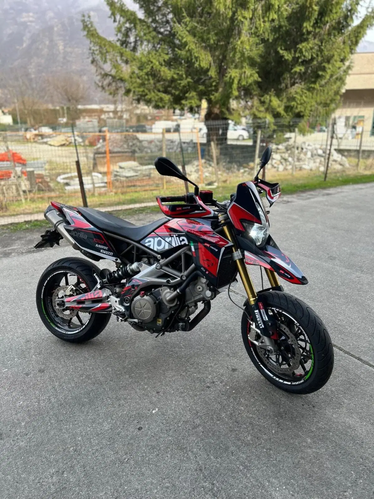 Aprilia Dorsoduro 750 (2009 - 14) (6)