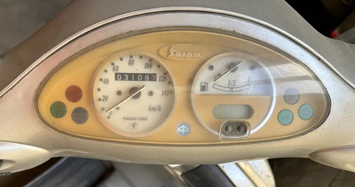 Vespa 150 ET4 (1999 - 01) (3)