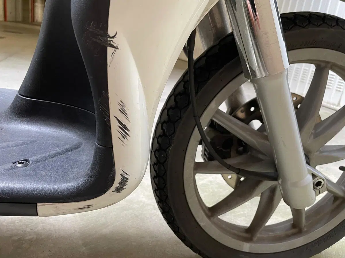 Piaggio Liberty 150 3V Full Optional (2013 - 15) (14)