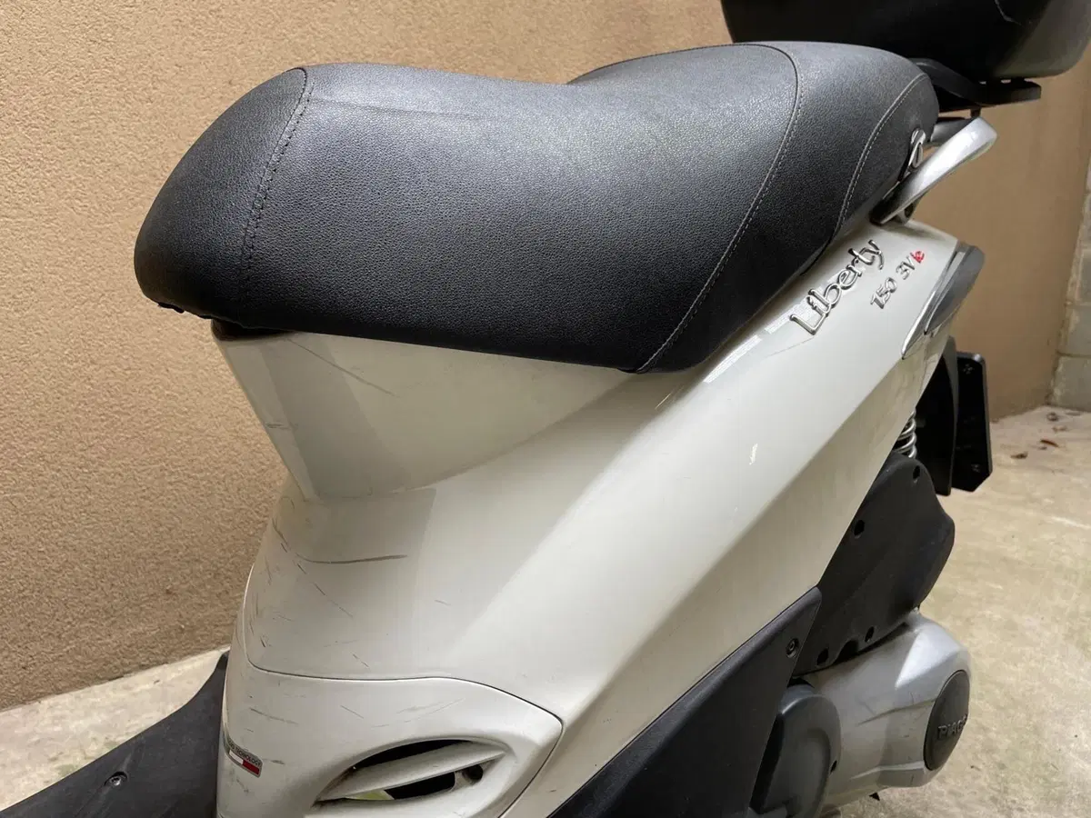 Piaggio Liberty 150 3V Full Optional (2013 - 15) (20)