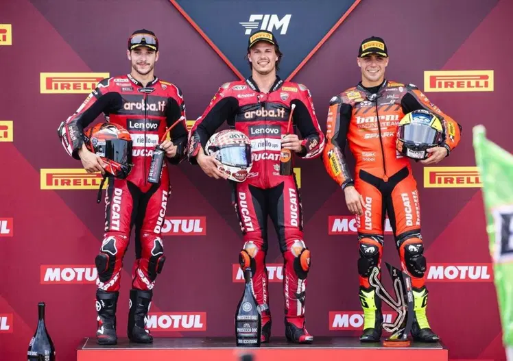 Bulega vince Gara2 e fa tripletta a Misano [GALLERY]