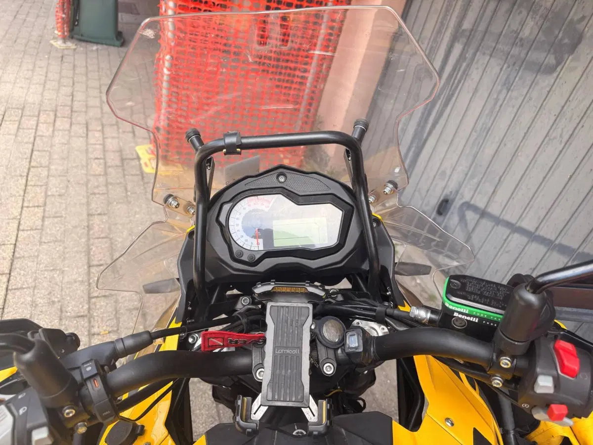 Benelli TRK 502X (2021 - 26) (4)