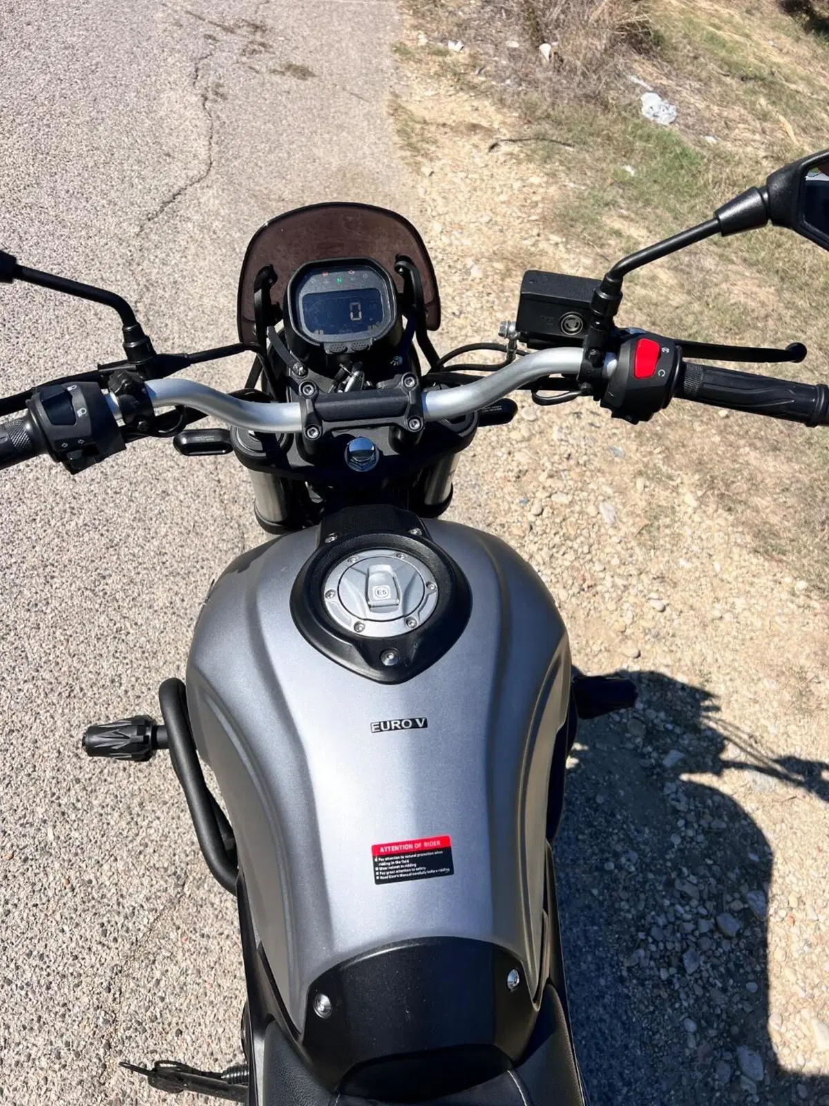 Voge Trofeo 300ACX Scrambler (2021 - 26) (9)