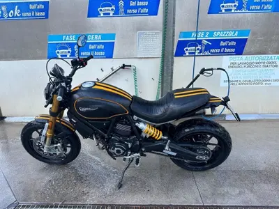 Ducati Scrambler 1100 Sport (2018 - 20) usata