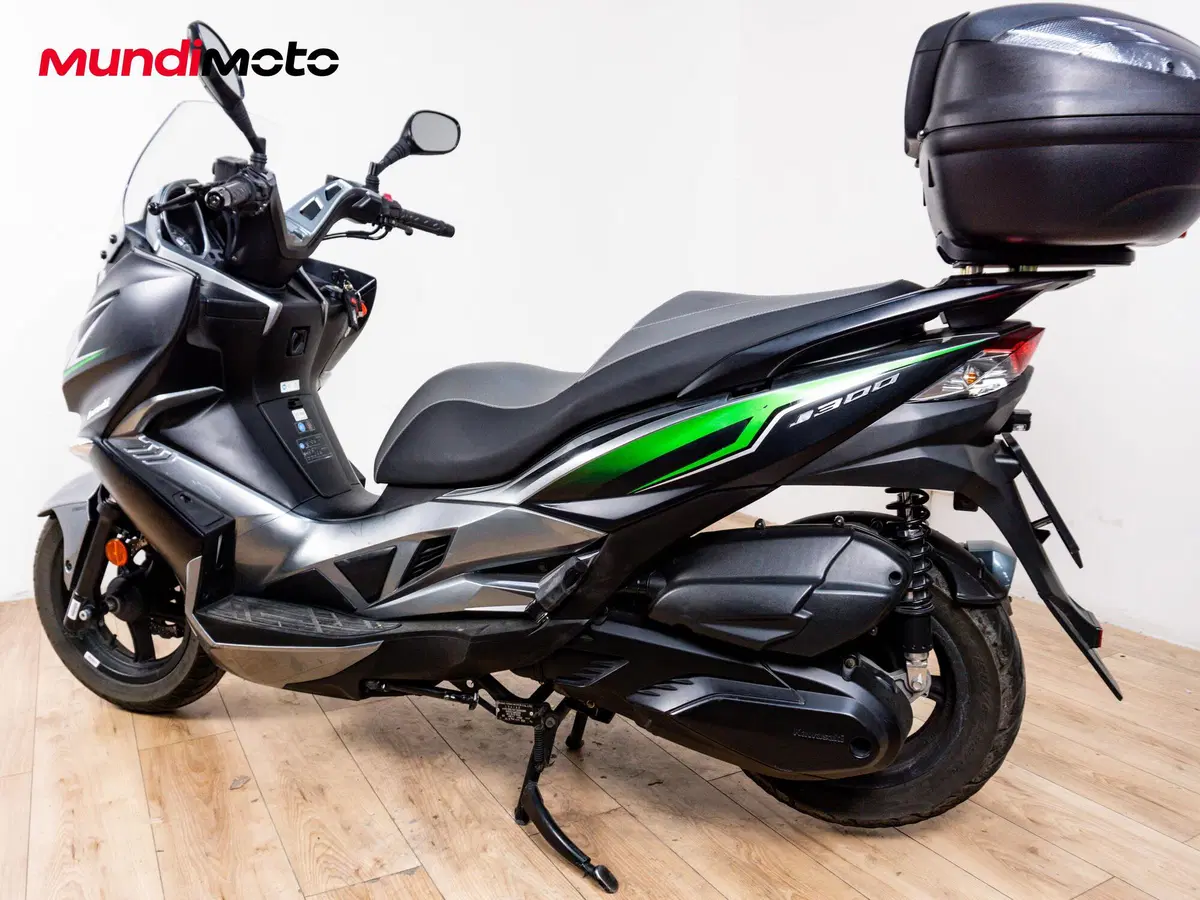 Kawasaki J 300 ABS (2014 - 16) (7)