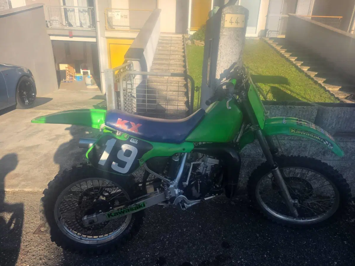 Kawasaki Kx (5)