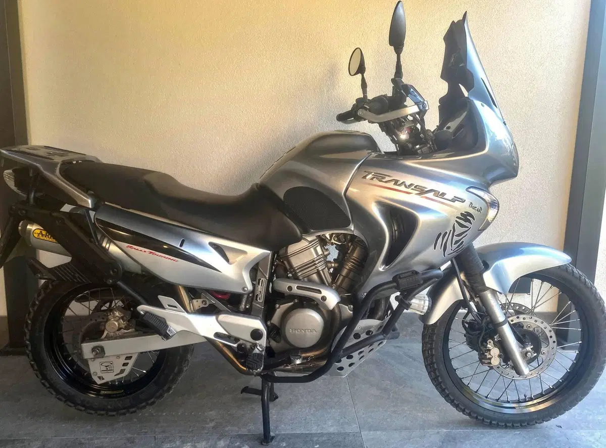 Honda Transalp XL 650V (2005 - 06) (12)