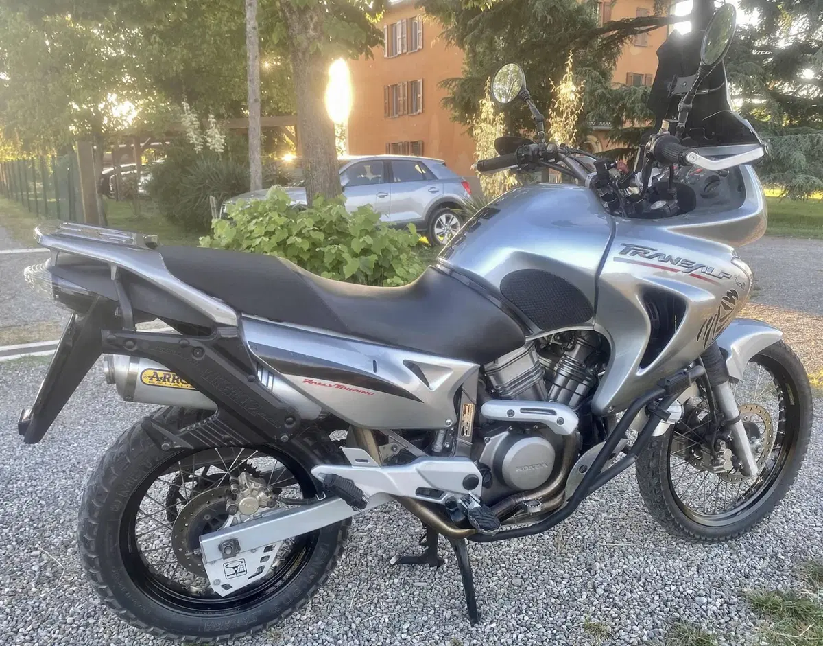 Honda Transalp XL 650V (2005 - 06) (13)