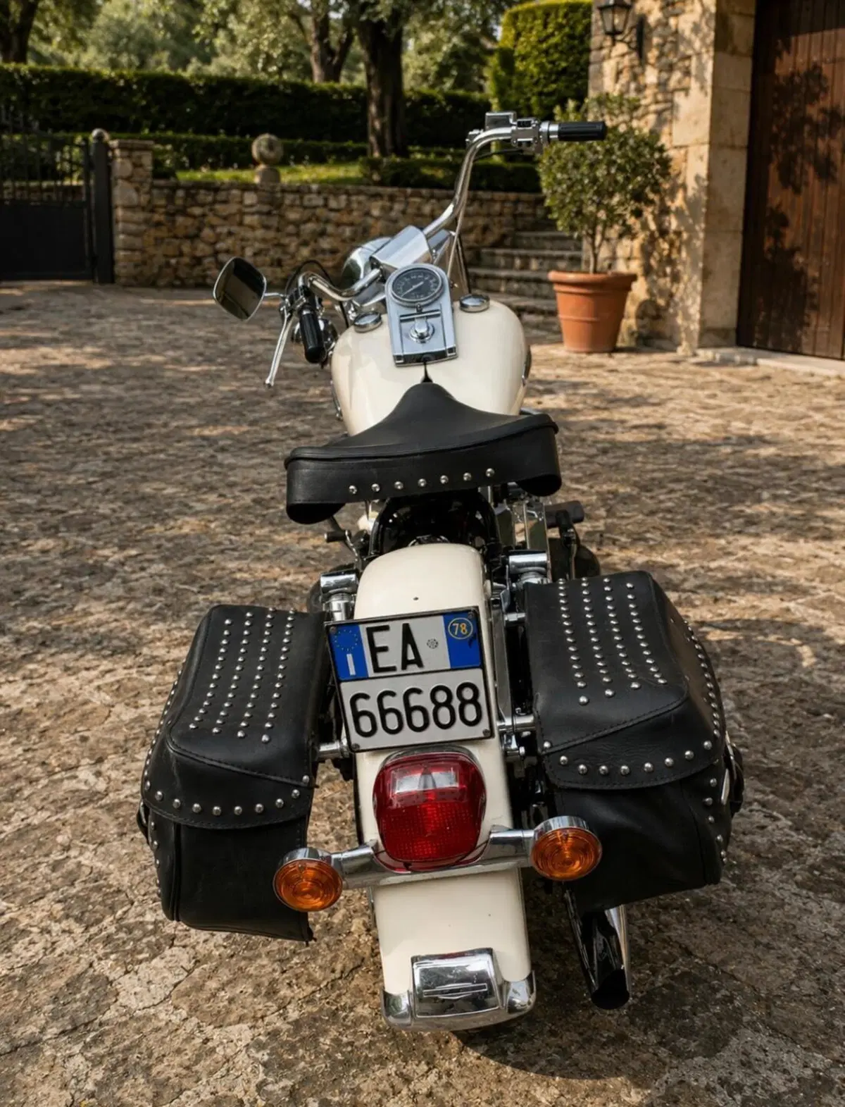 Harley-Davidson  HARLEY-DAVIDSON FLH POLICE 1200 SHOVELHEAD 1978 (3)