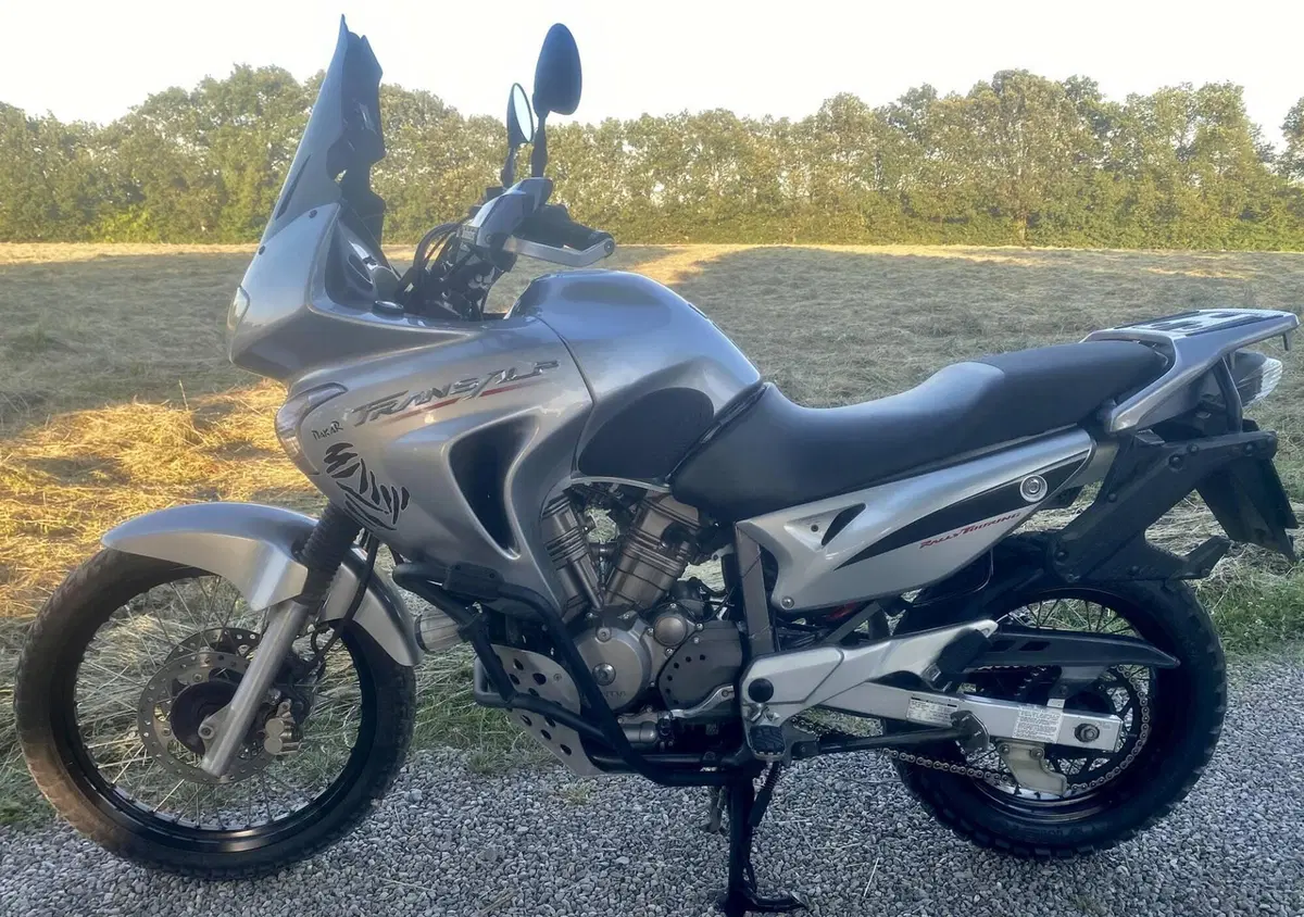 Honda Transalp XL 650V (2005 - 06) (15)