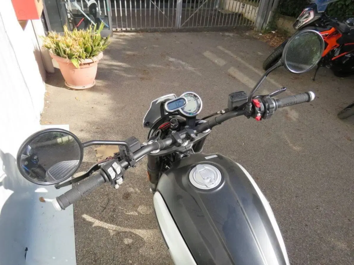 Ducati Scrambler 1100 Dark Pro (2020 - 24) (13)