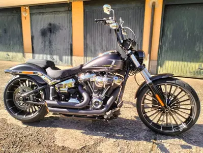 Harley-Davidson Breakout 117 (2023 - 24) usata