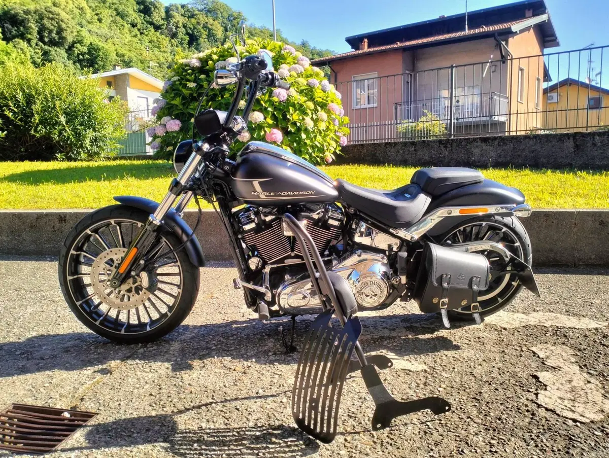 Harley-Davidson Breakout 117 (2023 - 24) (2)