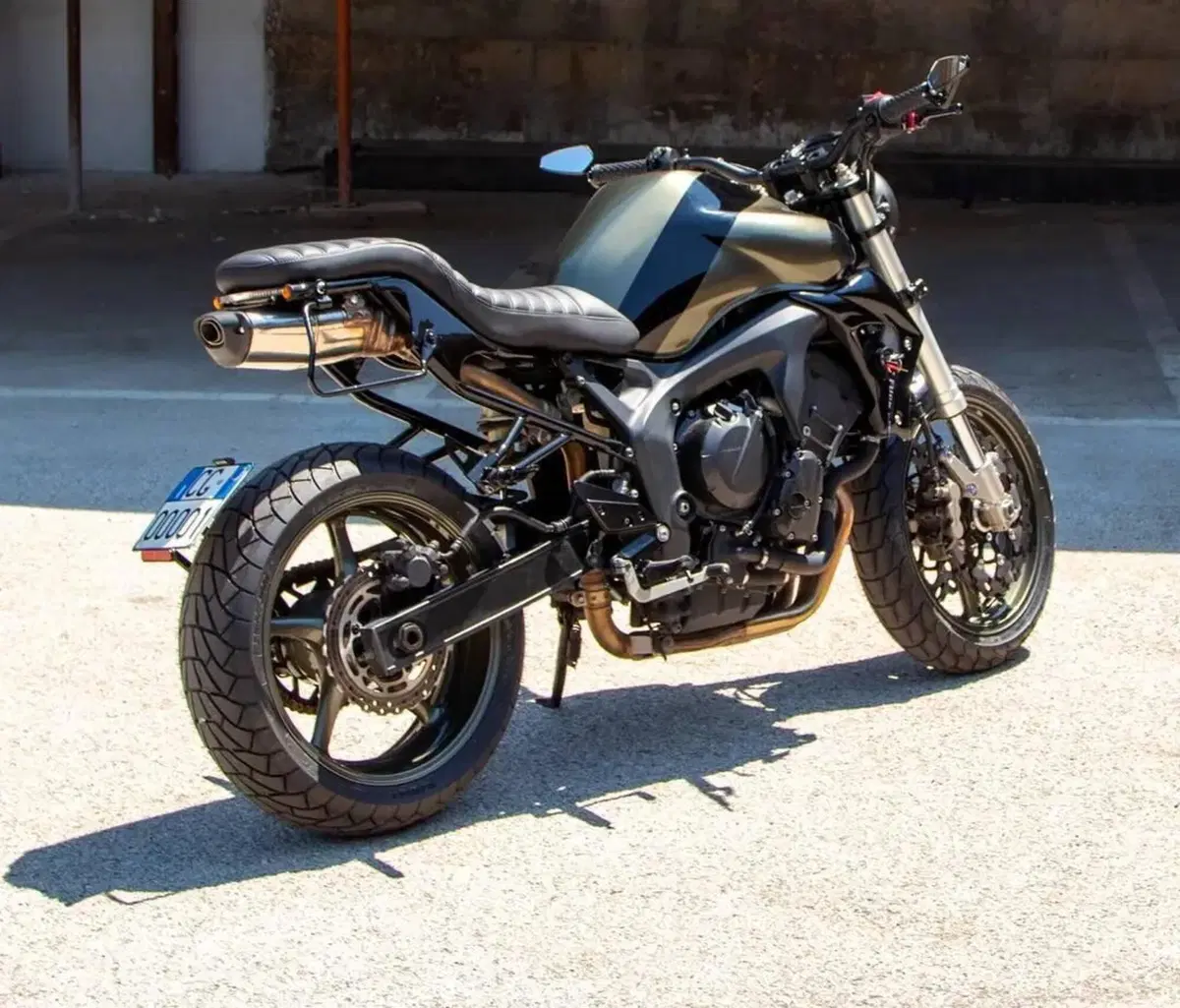 Yamaha FZ6 (2004 - 07) (2)