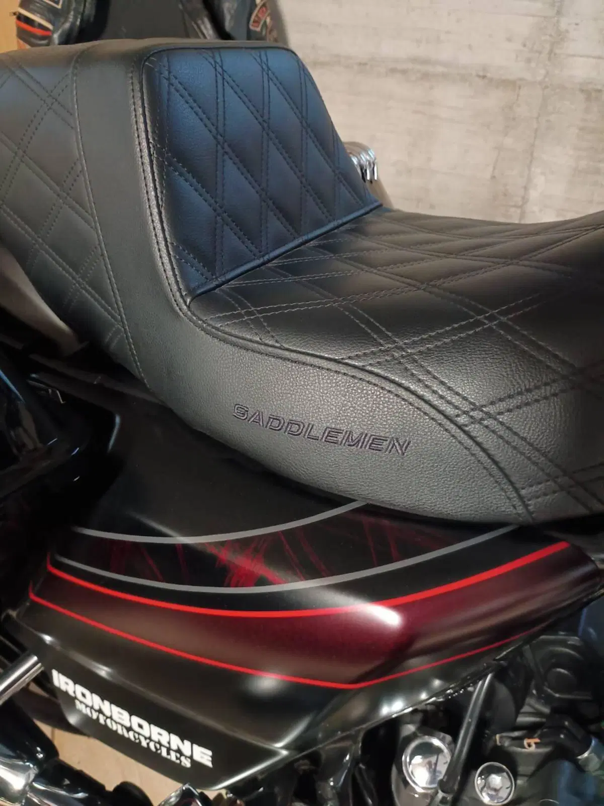 Harley-Davidson 1800 Street Glide (2010 - 11) - FLHXSE (8)