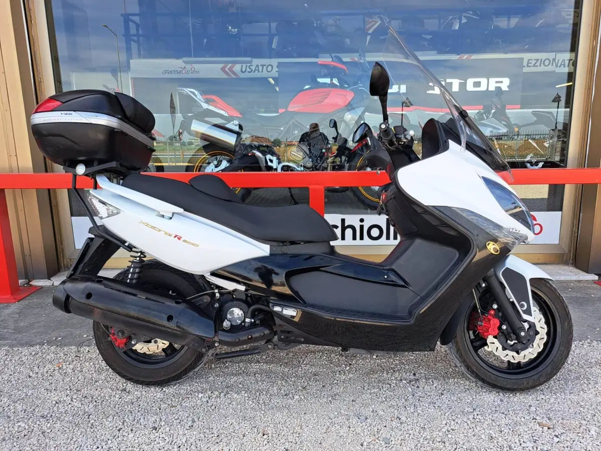 Kymco Xciting 300i R (2007 - 14) (2)