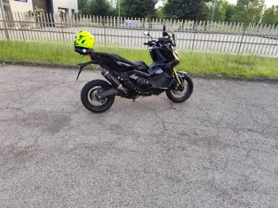 Honda X-ADV 750 DCT (2021 - 24) usata