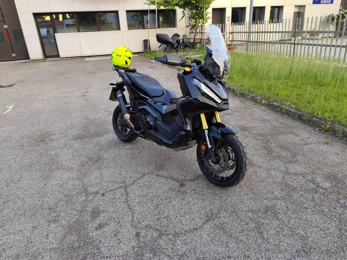 Honda X-ADV 750 DCT (2021 - 24) (5)