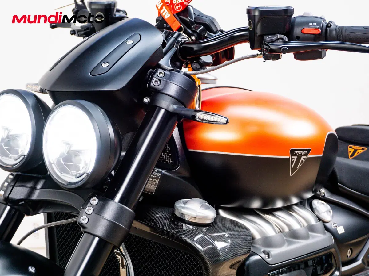 Triumph Rocket 3 Storm R (2024 - 26) (13)