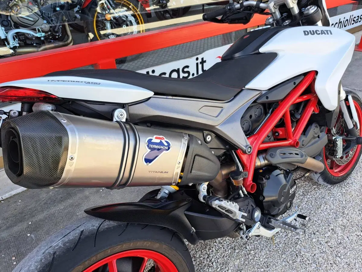 Ducati Hyperstrada 939 (2016 - 18) (4)