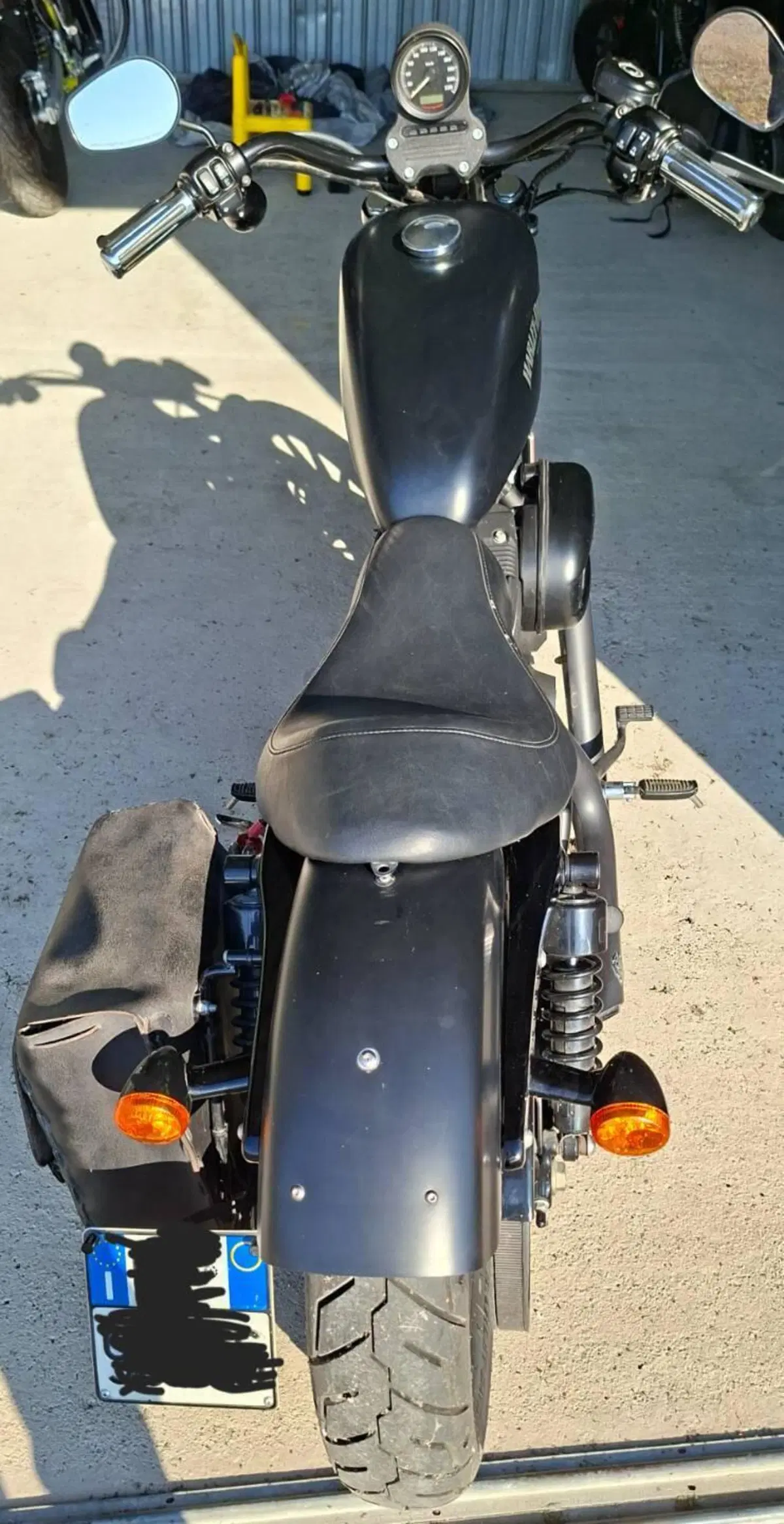 Harley-Davidson 883 Iron (2014 - 16) - XL 883N (3)