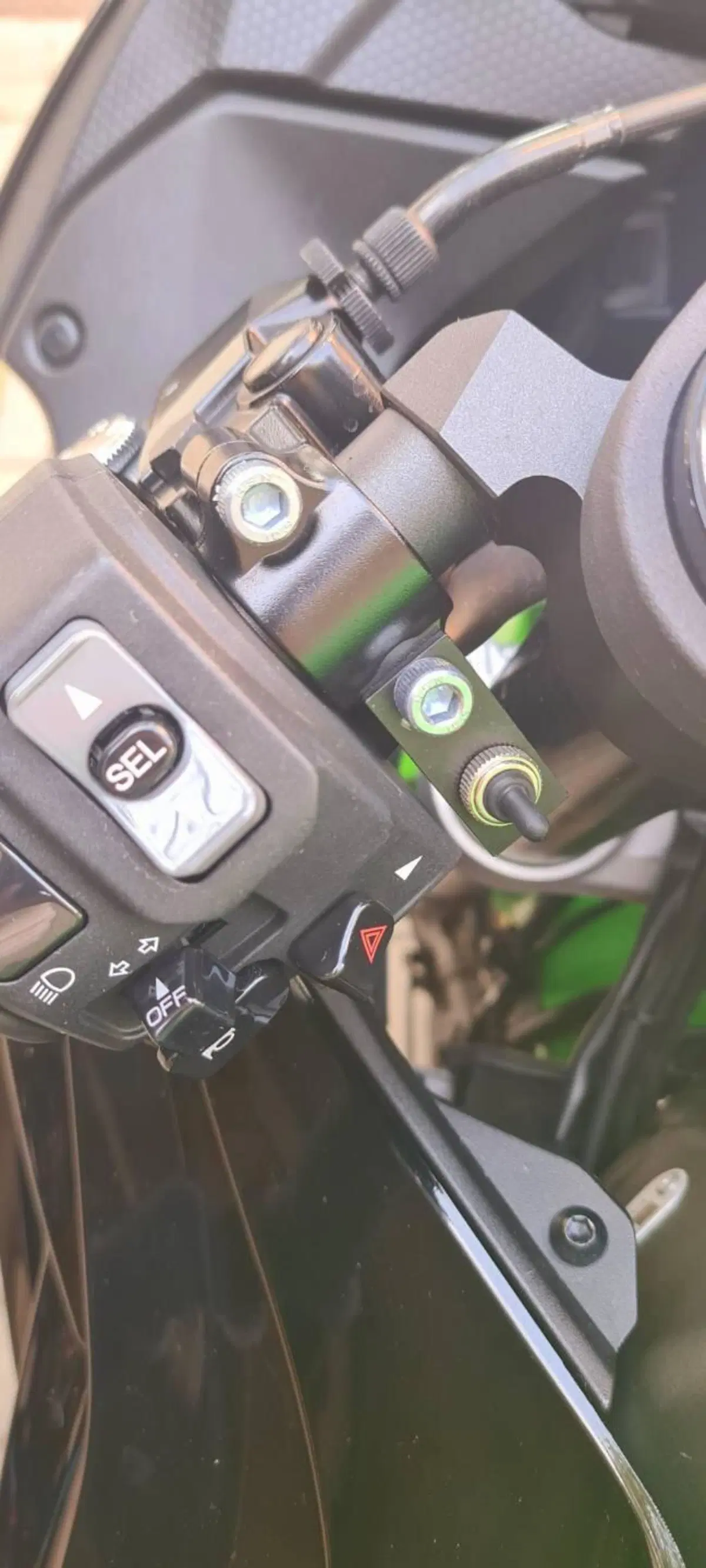 Kawasaki Ninja 636 ZX-6R KRT (2019 - 20) (8)