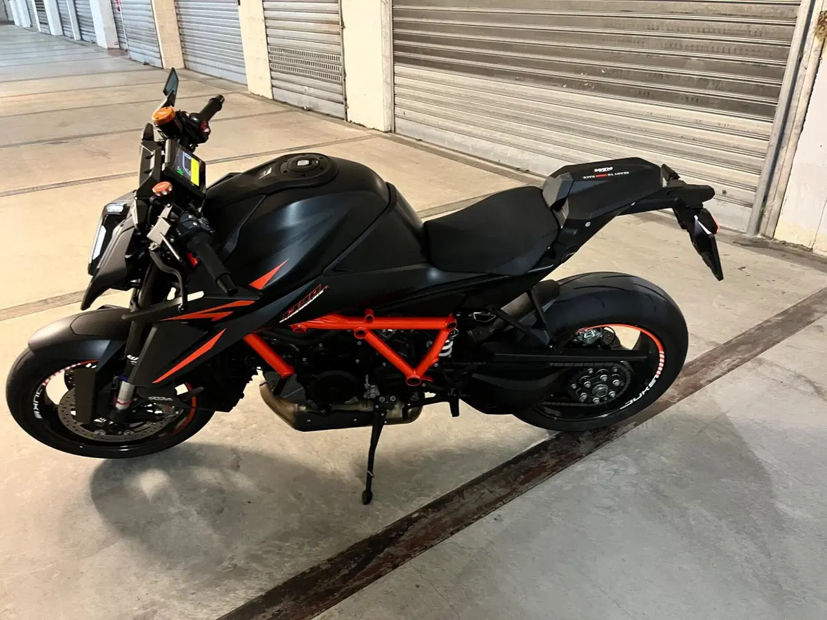 KTM 1390 Super Duke R EVO (2024 - 26) (5)