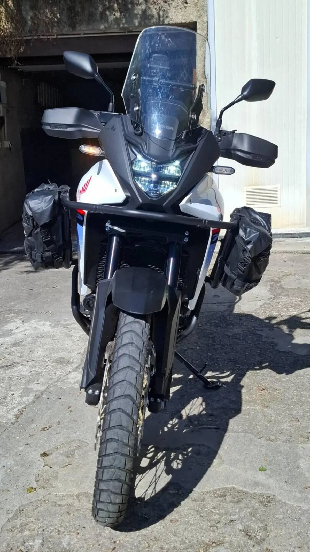 Honda Transalp XL750 (2023 - 24) (10)