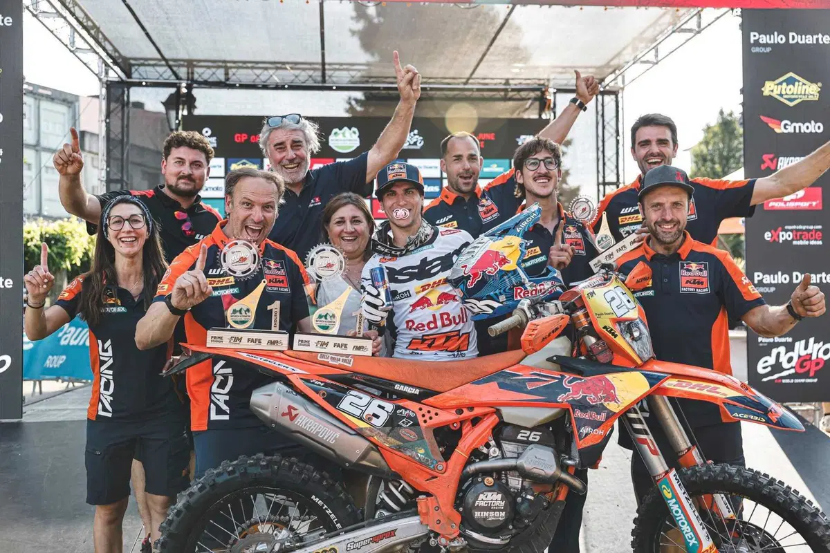 EnduroGP26 #7 Portogallo1 D2. Obiezione Zachary Pichon, TM [VIDEO] (11)