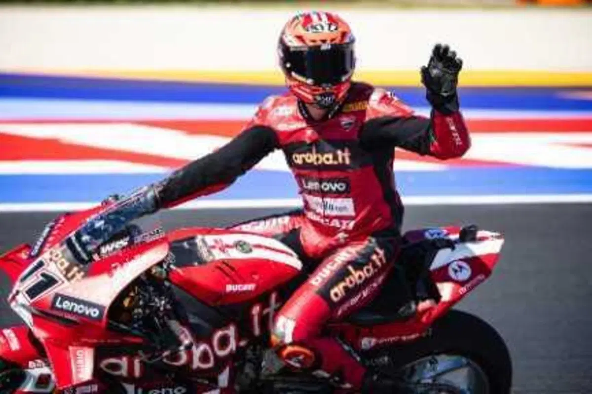 SBK 2026. GP dell’Emilia Romagna. A Misano Nicolò Bulega domina Gara1 [GALLERY] (7)