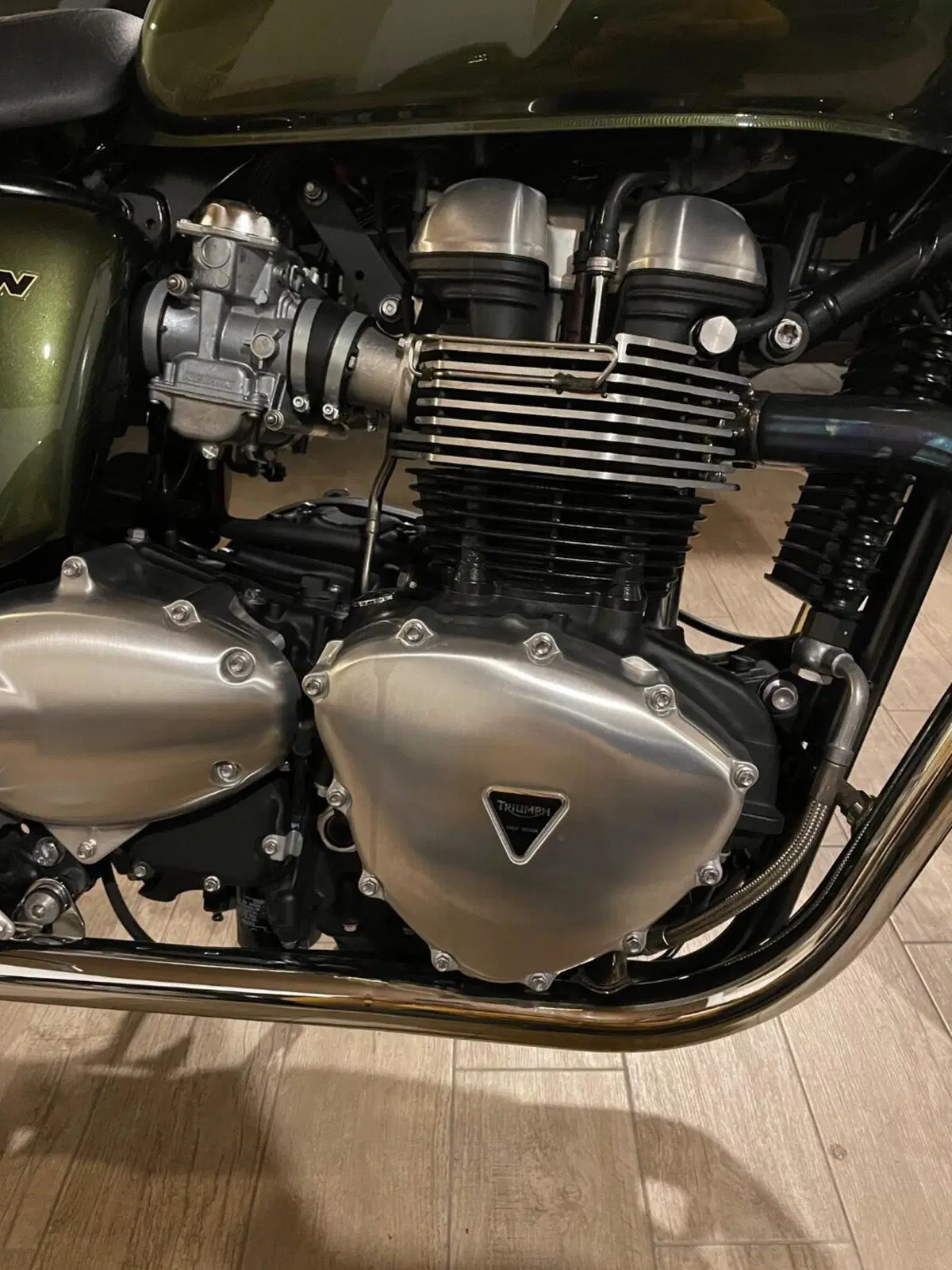 Triumph Thruxton 900 (2004 - 15) (11)