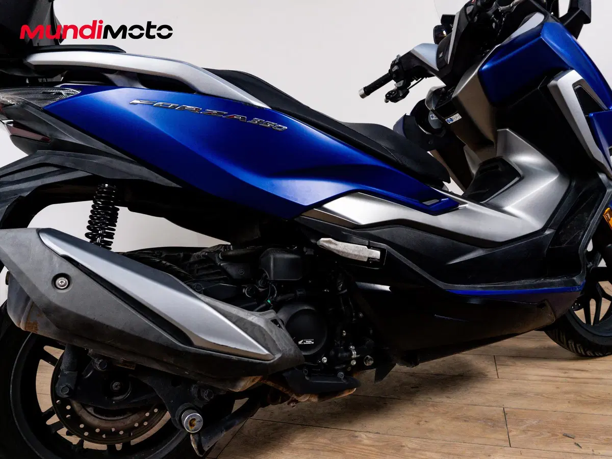Honda Forza 350 (2025 - 26) (4)